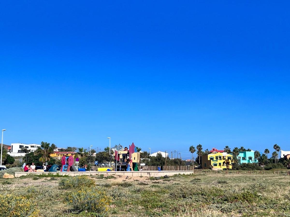شقة Seafront Medano Marina View El Médano المظهر الخارجي الصورة